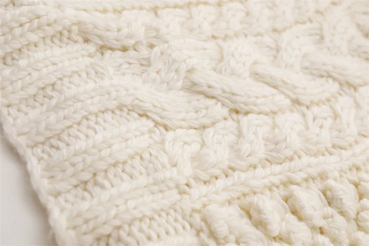 ELLA CABLE KNIT SWEATER