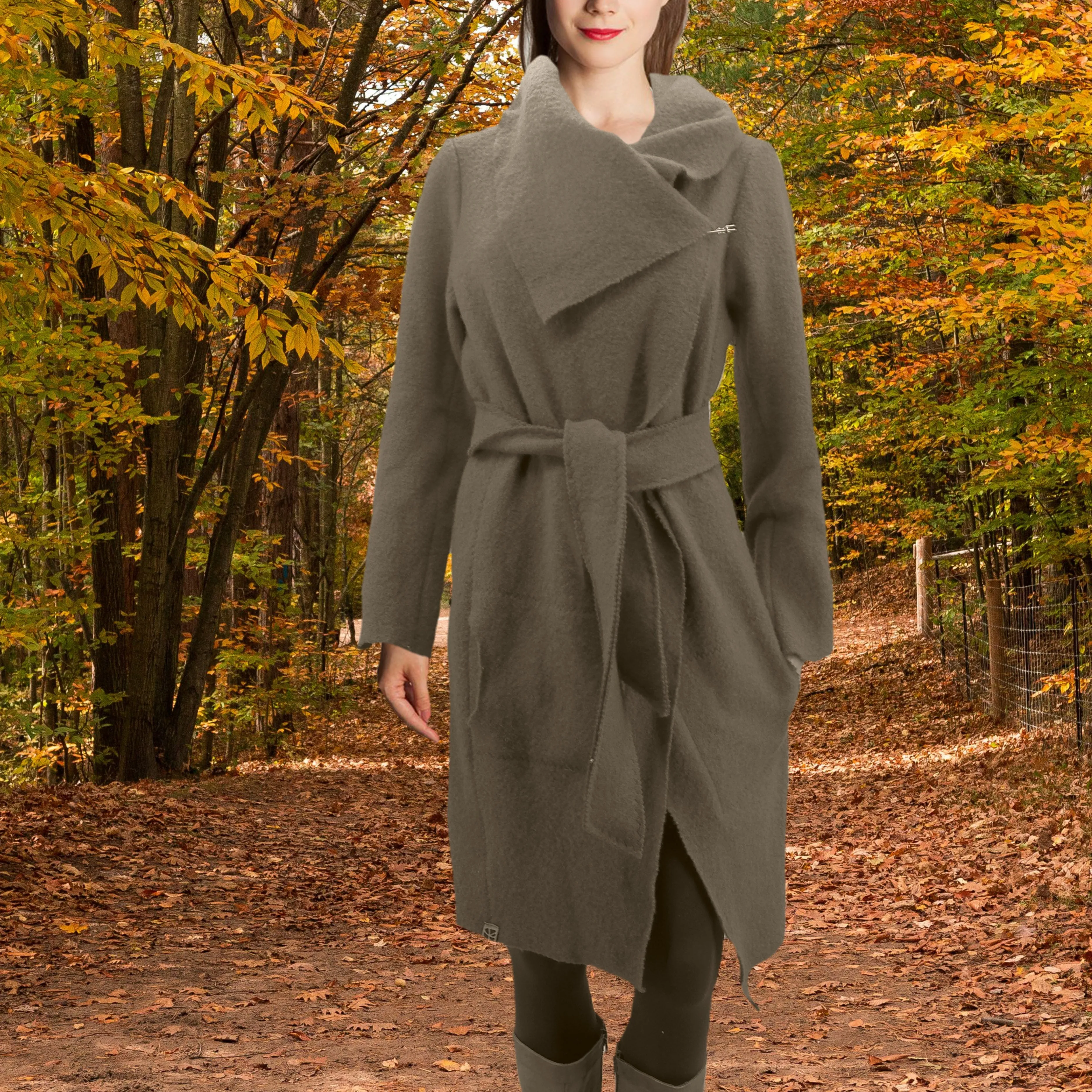 Lange wollen vest-jas van gekookte wol / jacket made of boiled wool