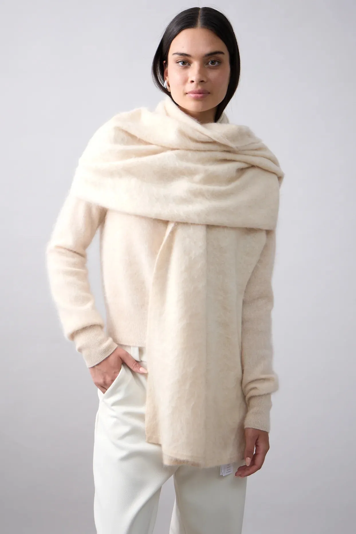 Mia Fratino Brushed Shawl Shell 25823