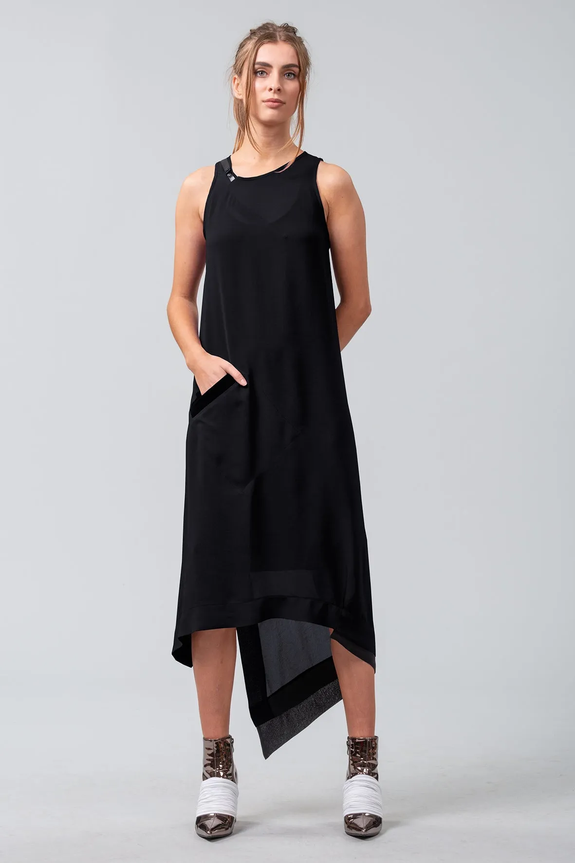 Miss Belief Dress - Black