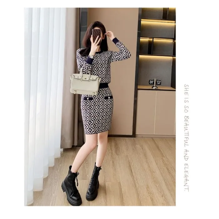Set: Crew Neck Patterned Sweater   High Waist Mini Pencil Skirt